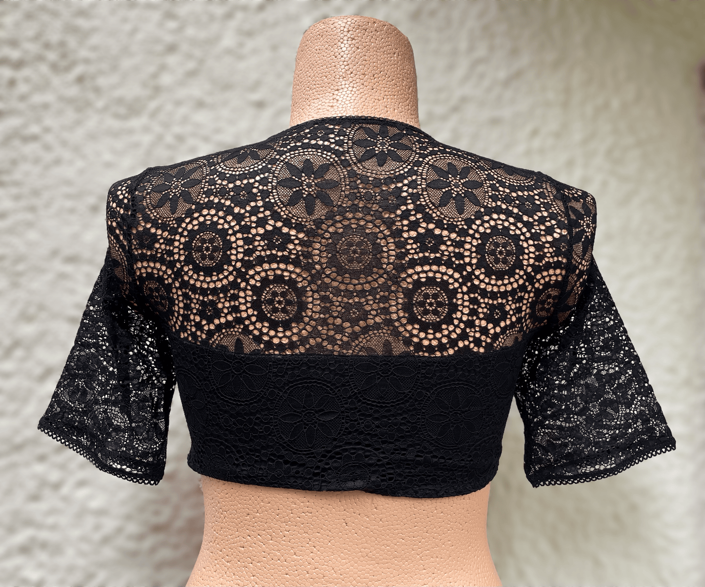 Dirndlbluse Nina von C., Miriam, schwarz, halbarm, hochgeschlossen, Blüten Dirndlblusen Nina von C.