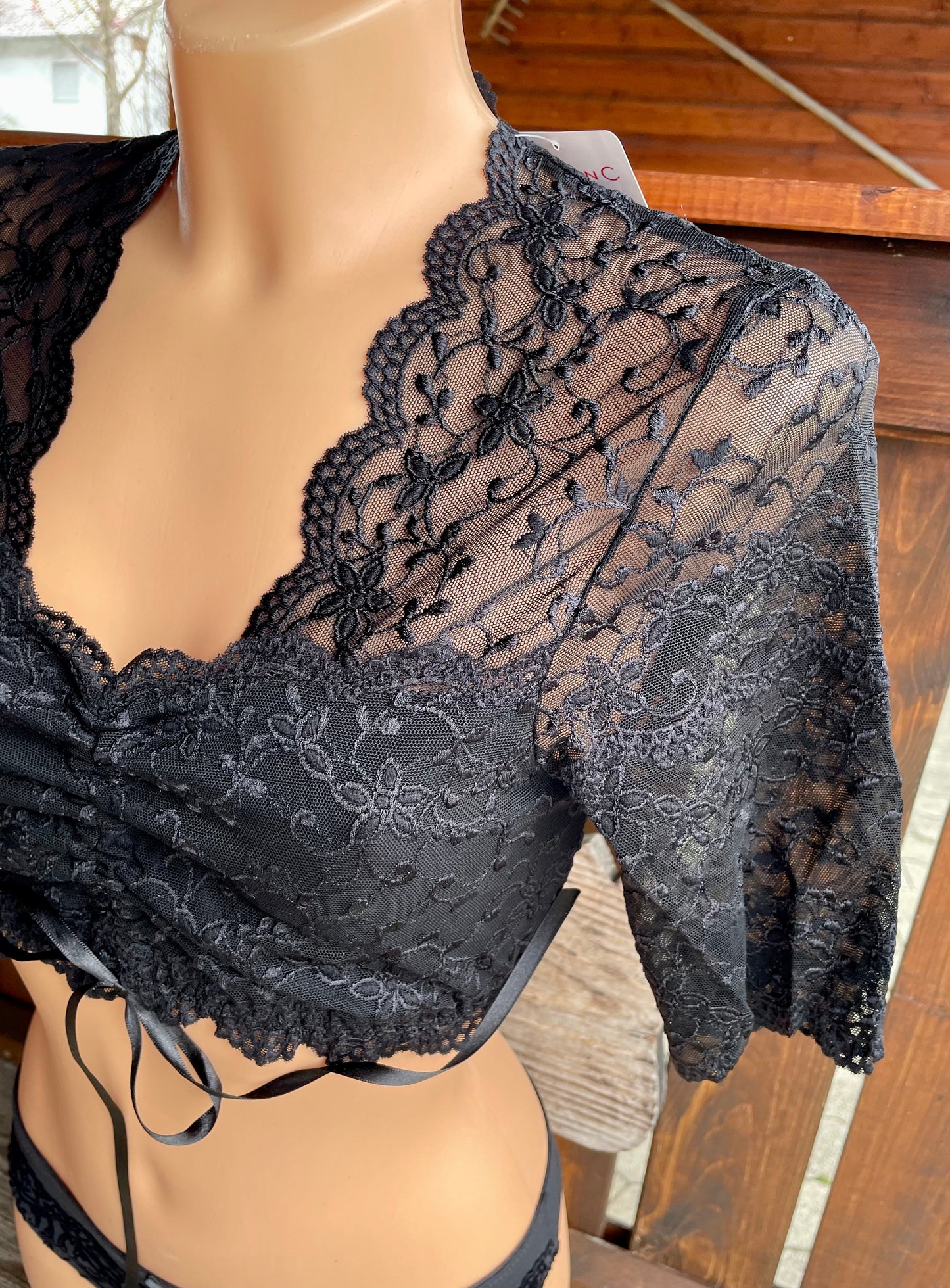 Dirndlbluse Nina von C., Mona, schwarz, halbarm, Zugband Dirndlblusen Nina von C.
