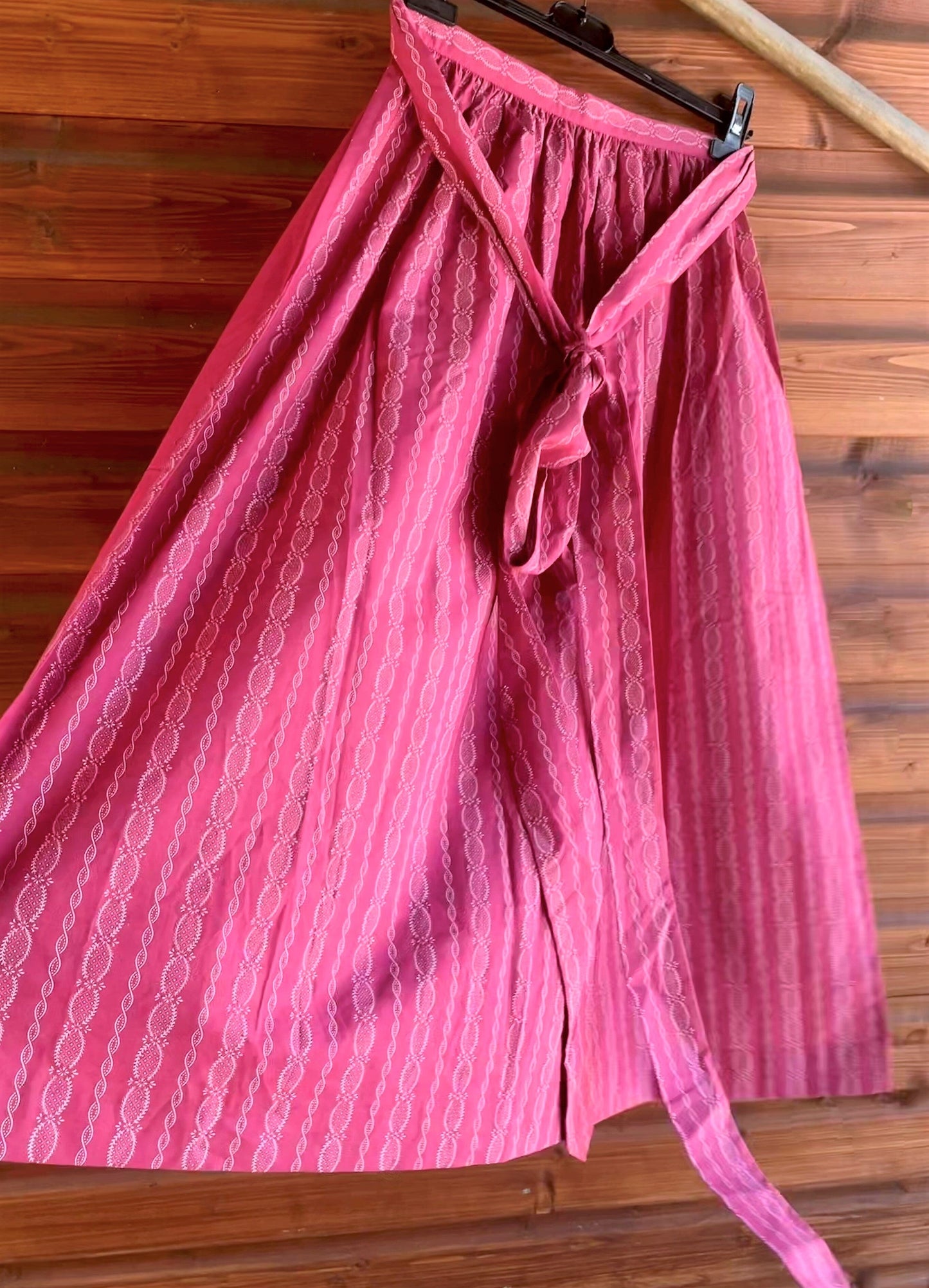 Dirndlschürze, Julia Trentini, Romy 77, 80er pink, Gr. 1 Schürze Julia Trentini