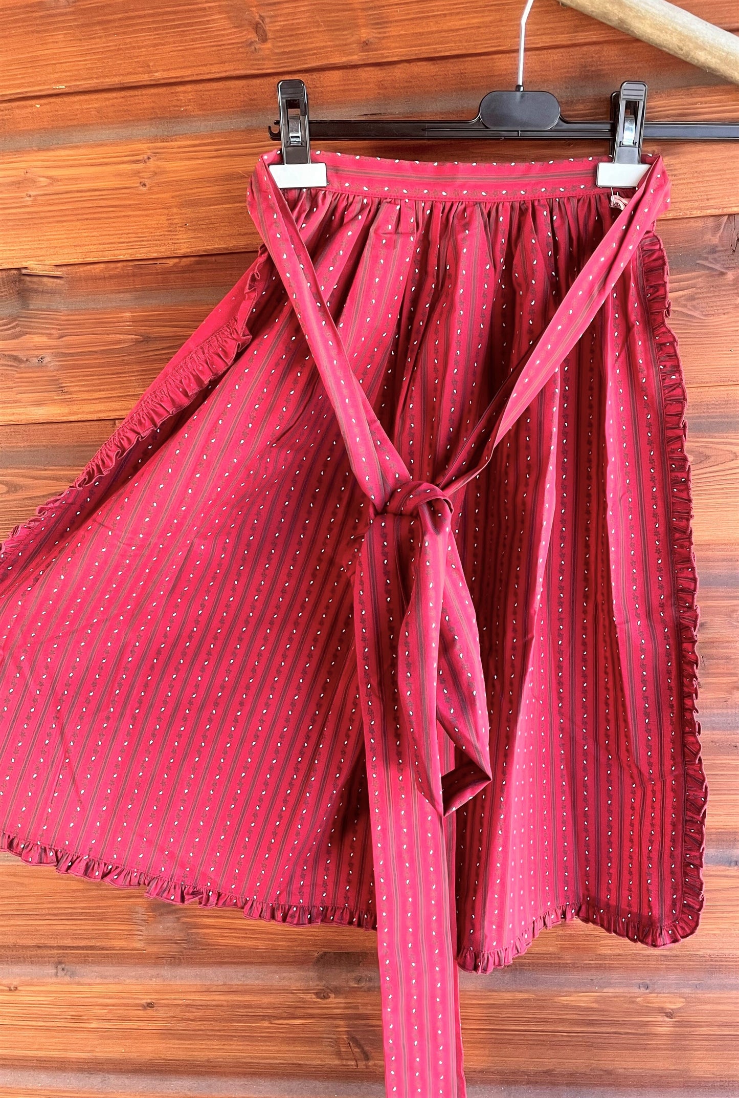 Dirndlschürze, Julia Trentini, Sophie 62 65er rot Gr. 1 Schürze Julia Trentini