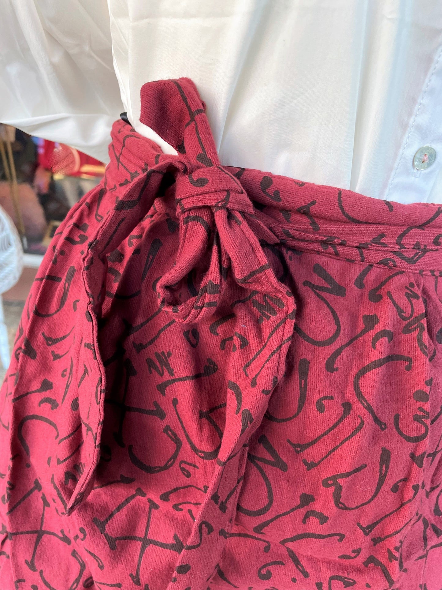 Dirndlschürze, Schürze, bordeaux, burgund, Midi für 70 cm, Gr. 2 Schürze Eigenmarke