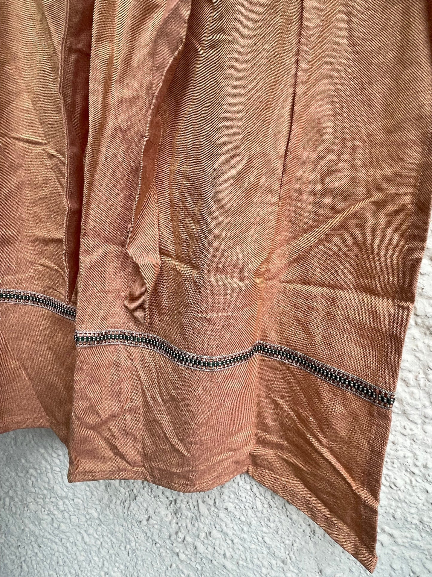 Dirndlschürze, Schürze, lachs schimmernd, Gr. 2, für 85er Schürze Eigenmarke