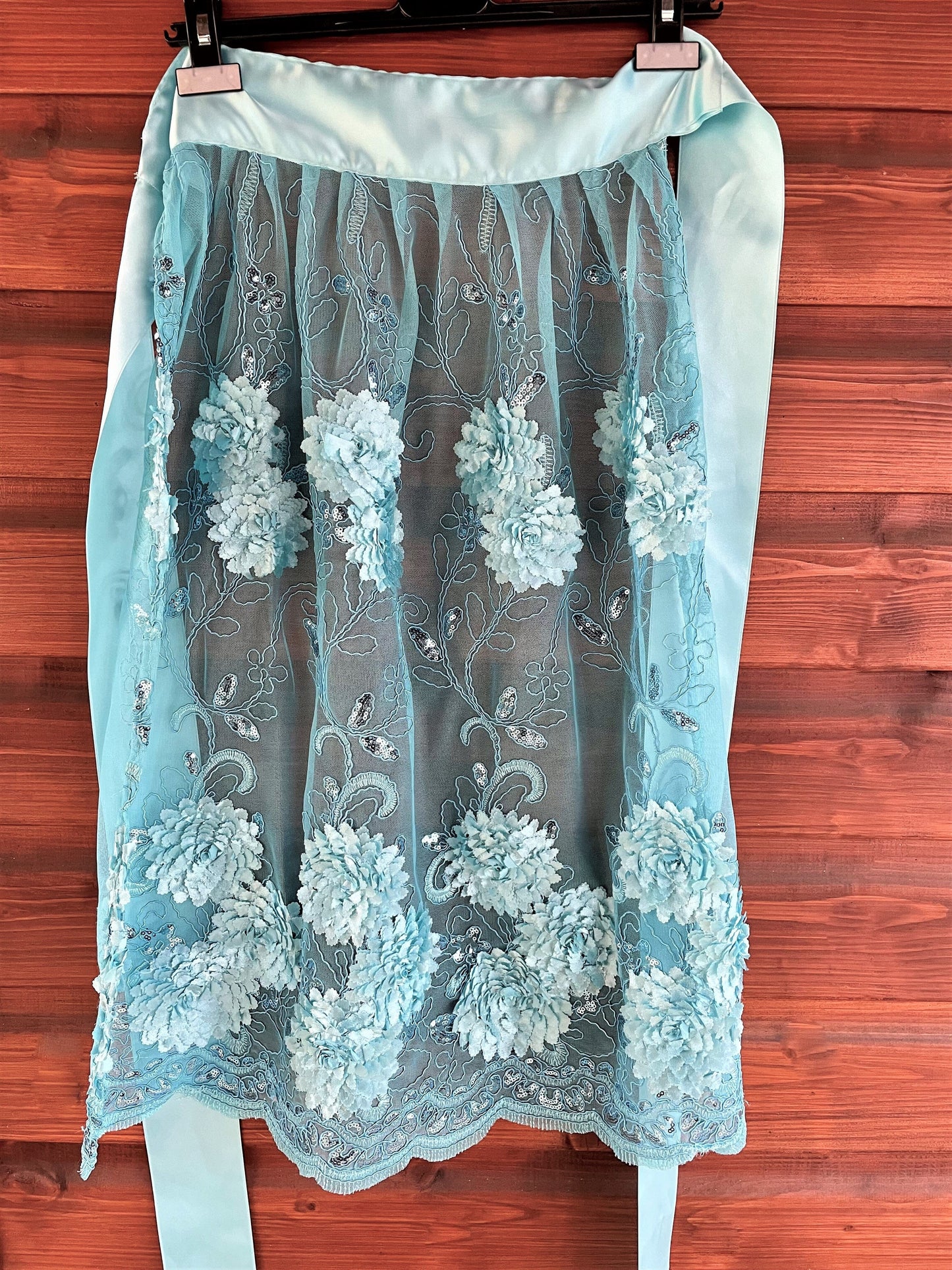 Dirndlschürze, Schürze, Spitze türkis, Gr. 3, für 75er 80er Dirndl Schürze Eigenmarke
