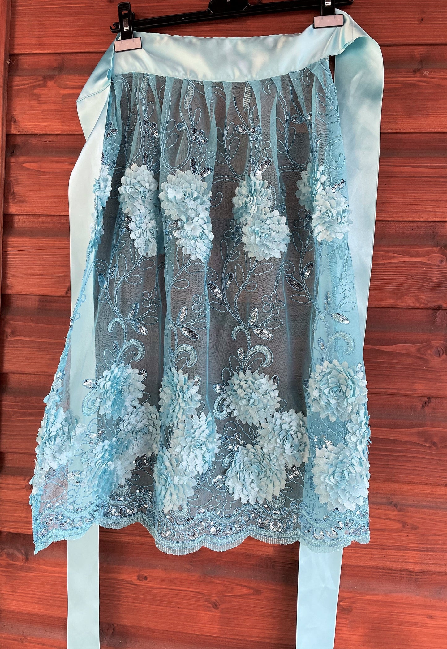 Dirndlschürze, Schürze, Spitze türkis, Gr. 3, für 75er 80er Dirndl Schürze Eigenmarke
