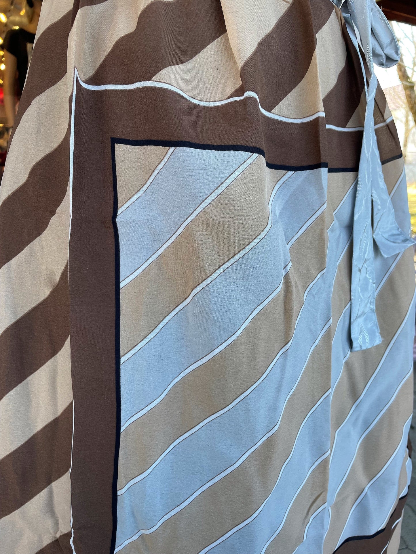 Dirndlschürze, Schürze, Tuch, braun, beige, Midi für 80 cm, Gr. 2 Schürze Eigenmarke
