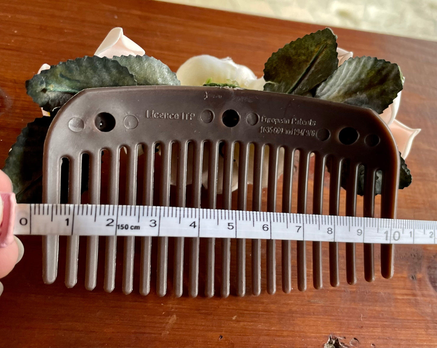 Haarschmuck, Haarkamm, Braut, Dirndl, Blüten, weiß, lachs Haarschmuck Alpenwahn