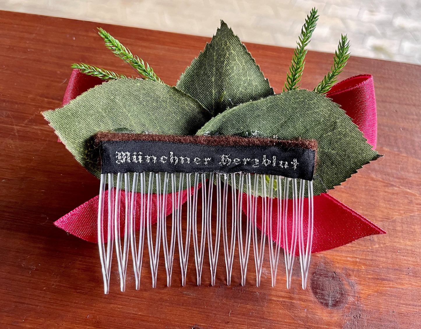 Haarschmuck, Haarkamm, Braut, Dirndl, Satin, rot Haarschmuck Münchner Herzblut