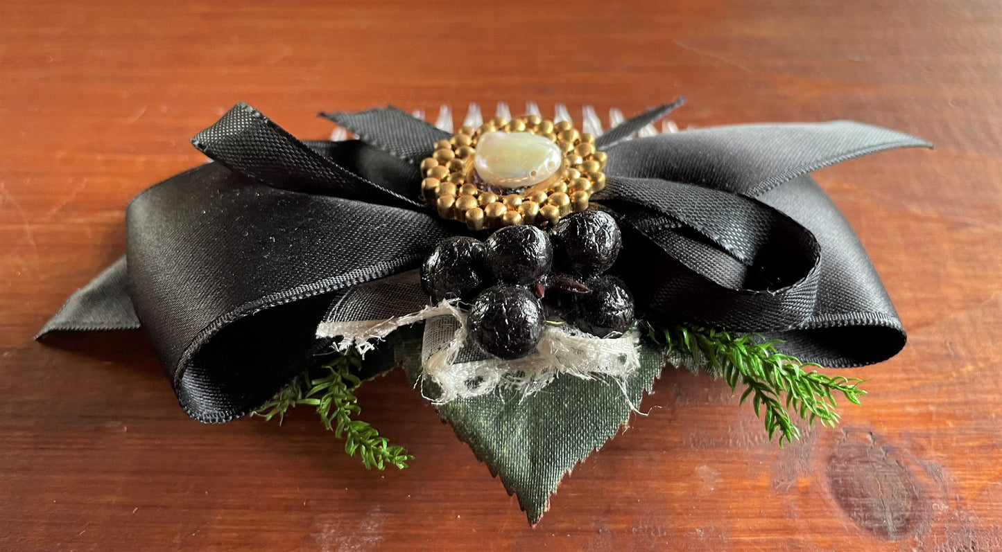 Haarschmuck, Haarkamm, Braut, Dirndl, Satin, Schwarz Haarschmuck Münchner Herzblut