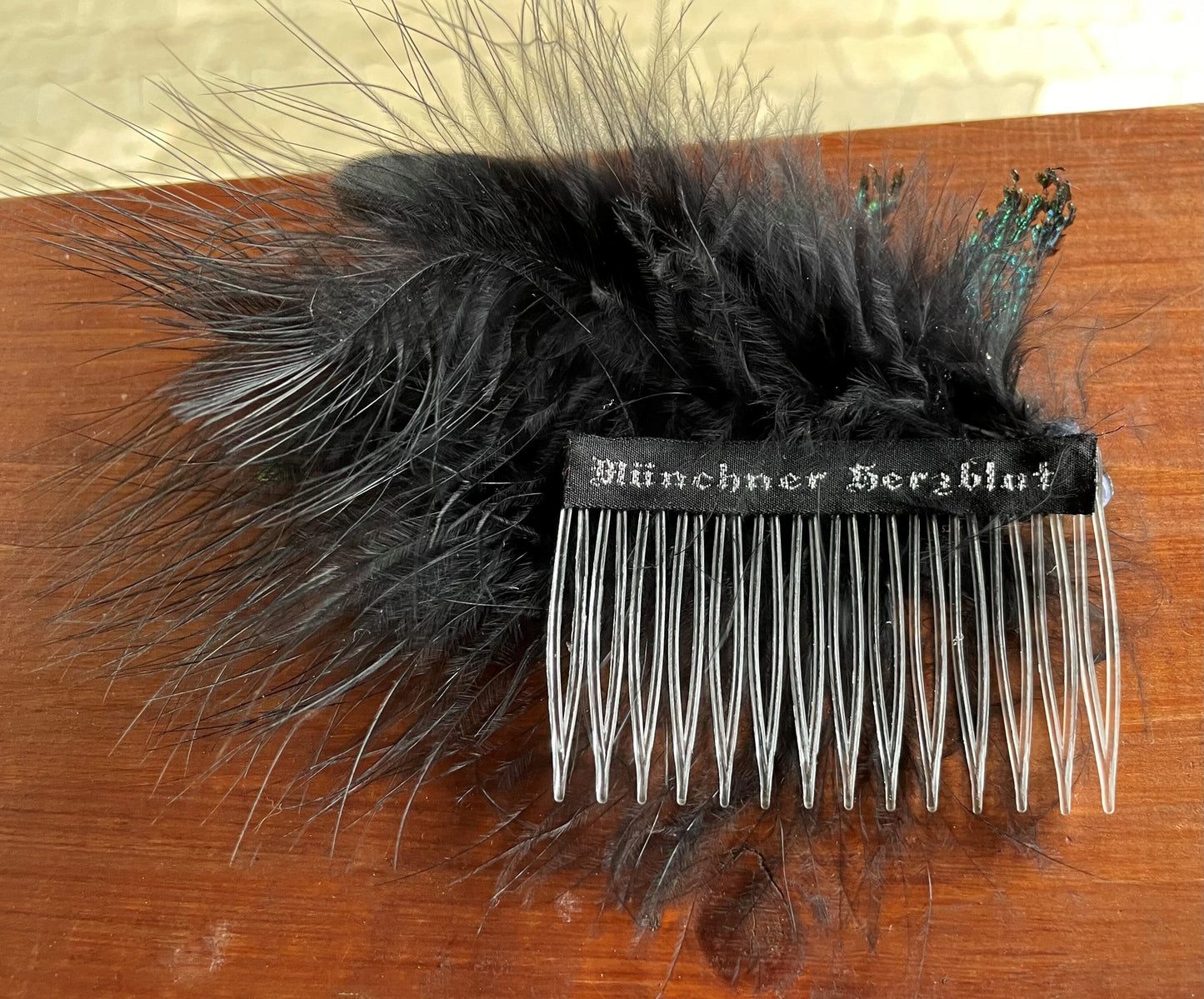 Haarschmuck, Haarkamm, Pfauenfedern schwarz Haarschmuck Münchner Herzblut