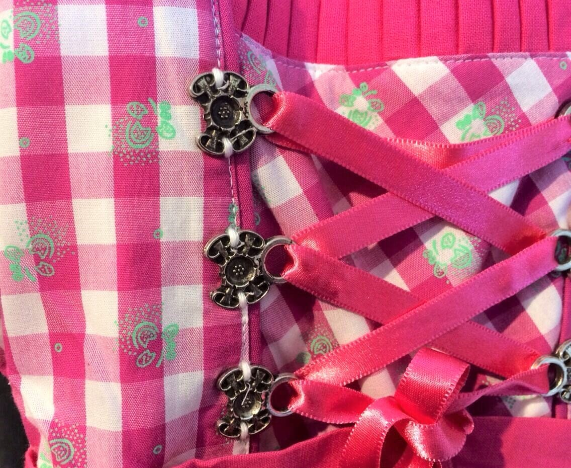 Kinderdirndl Madl, Isar Trachten rosa pink kariert, lang Kinderdirndl Isar Trachten