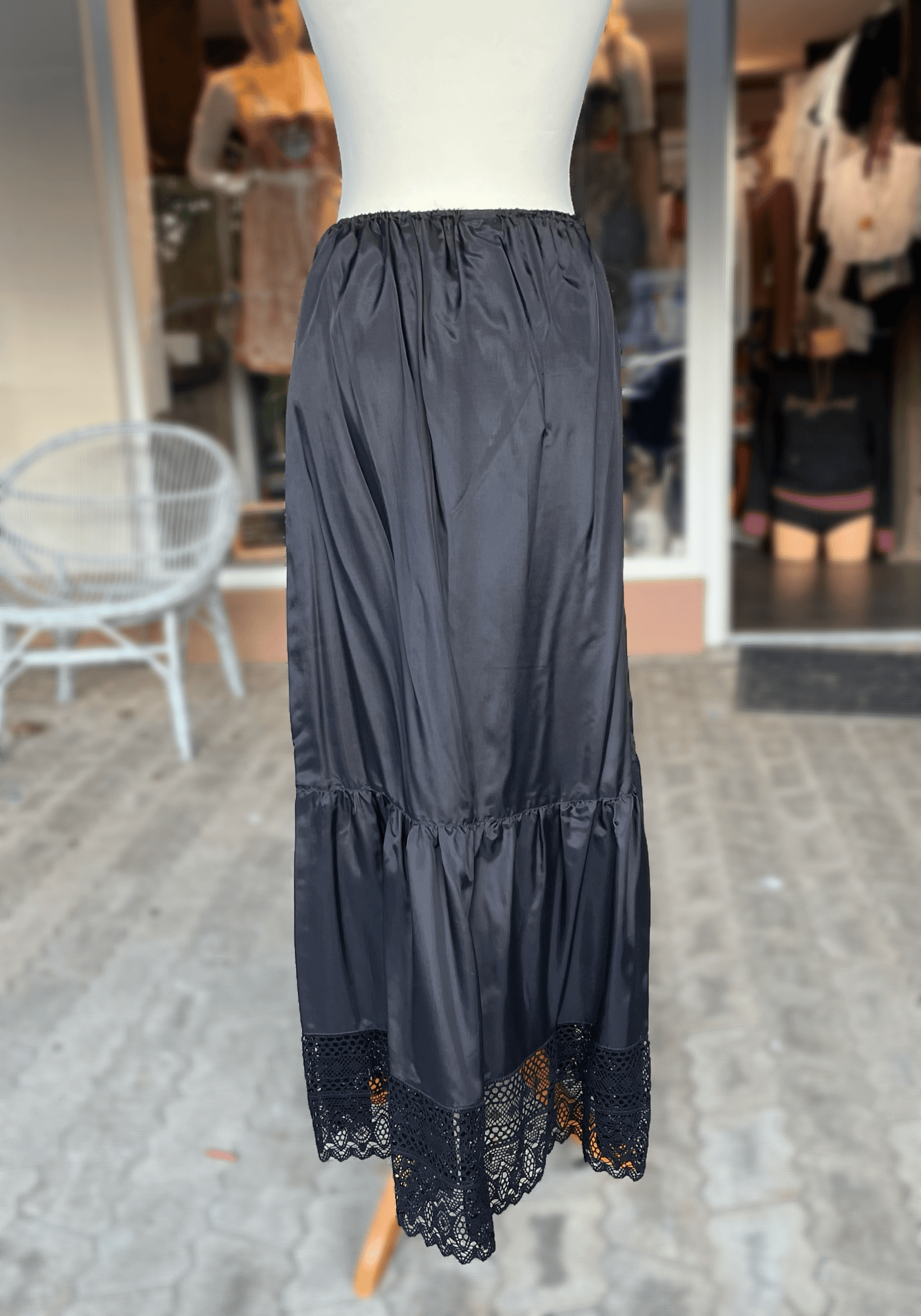 Petticoat, Unterrock Edna 95 cm, schwarz, Spitze Unterrock Sportalm