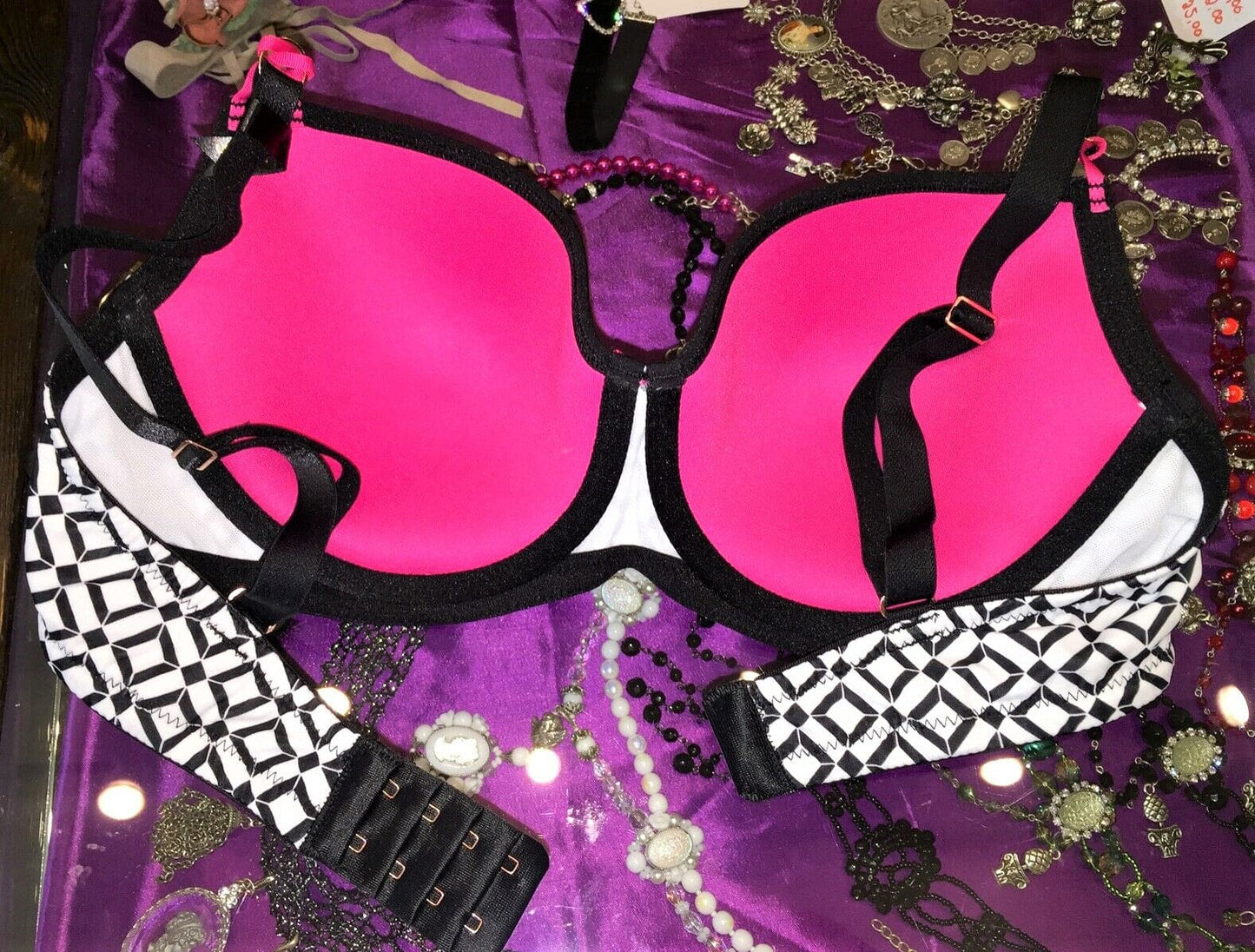 Schalen BH, After Eden, Signature, schwarz, weiß, Grafikmuster, Big Cups BH After Eden