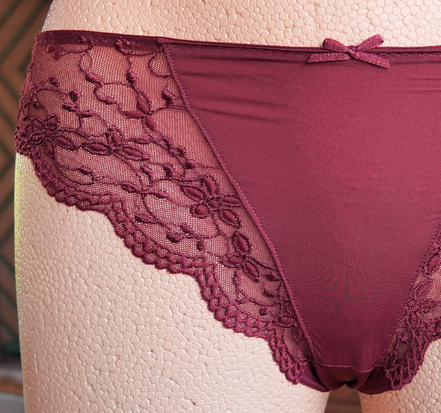 String, Nina von C., burgund, Spitze Slip Nina von C.