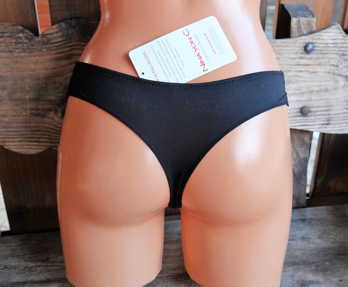 String, Nina von C., schwarz, Spitze Slip Nina von C.