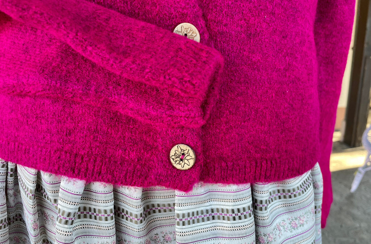 Trachten Jacke, Hangowear, Wega, pink, Strickjacke, Beere Jacke HangOwear
