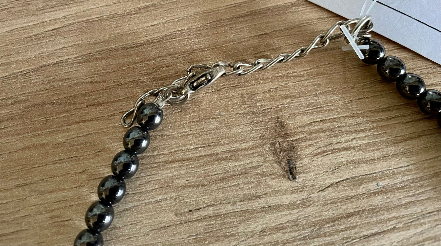 Trachten Kette Collier, lila, pink Blüten Perlen Kette Alpenwahn