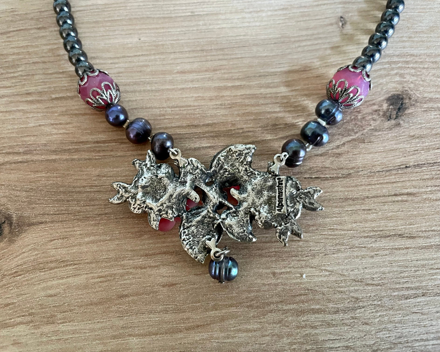 Trachten Kette Collier, lila, pink Blüten Perlen Kette Alpenwahn