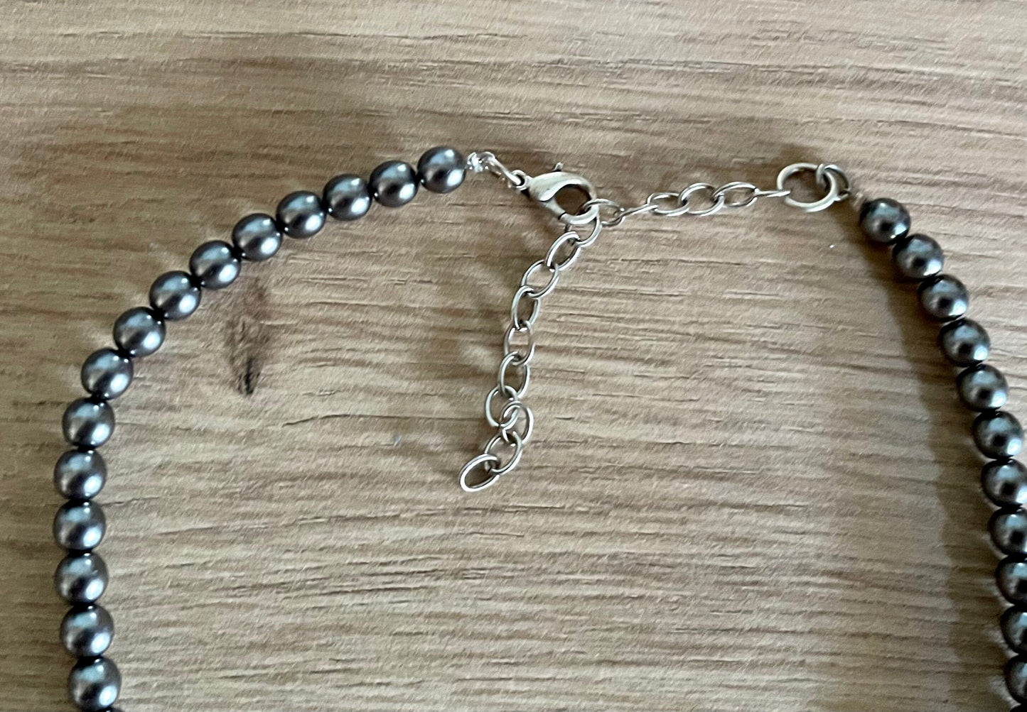Trachten Kette Collier, pink, grau Blüten Perlen Kette Alpenwahn