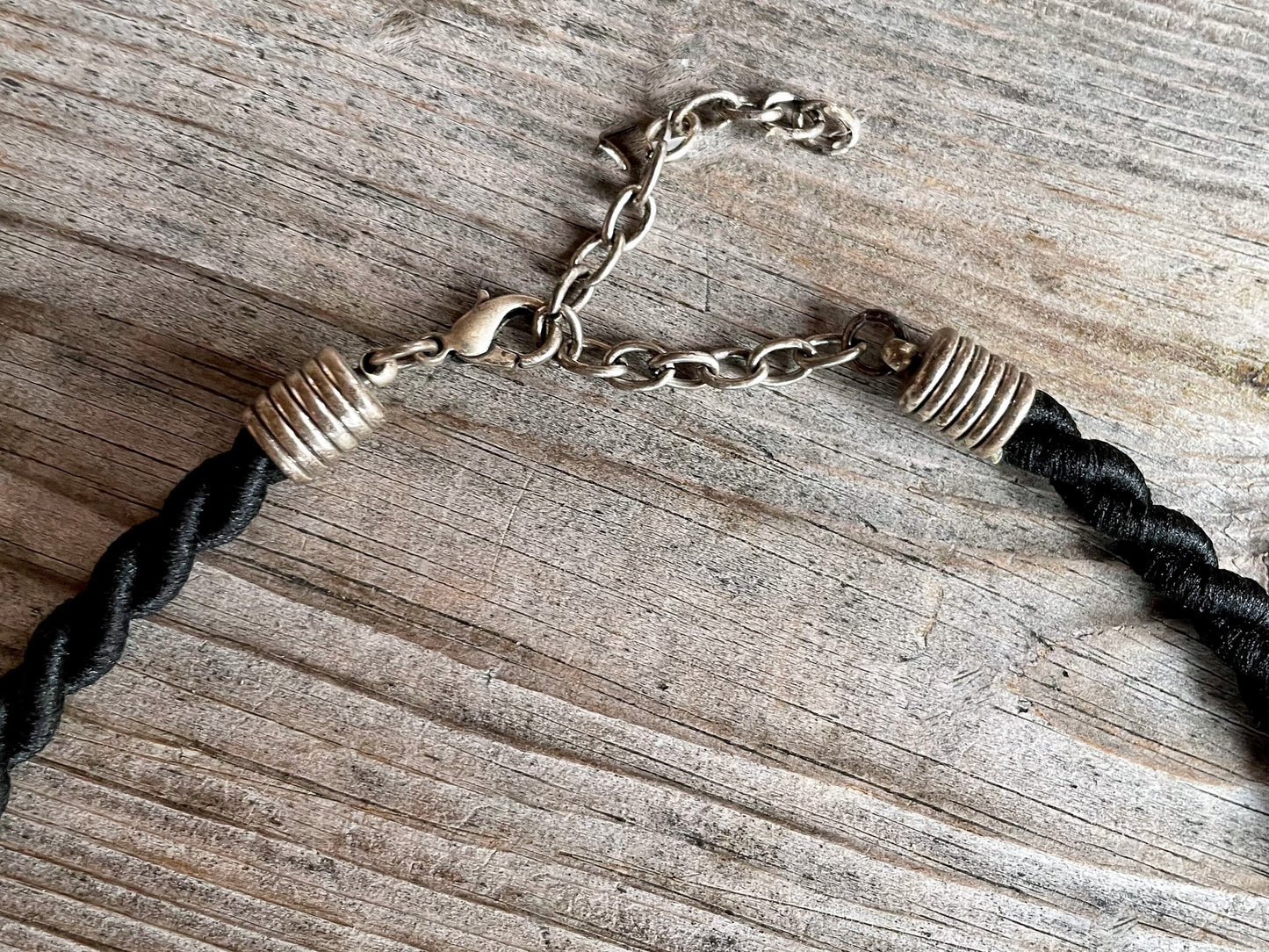 Trachten Kette Kordel mit Herz und Krone, schwarz Kette Alpenwahn