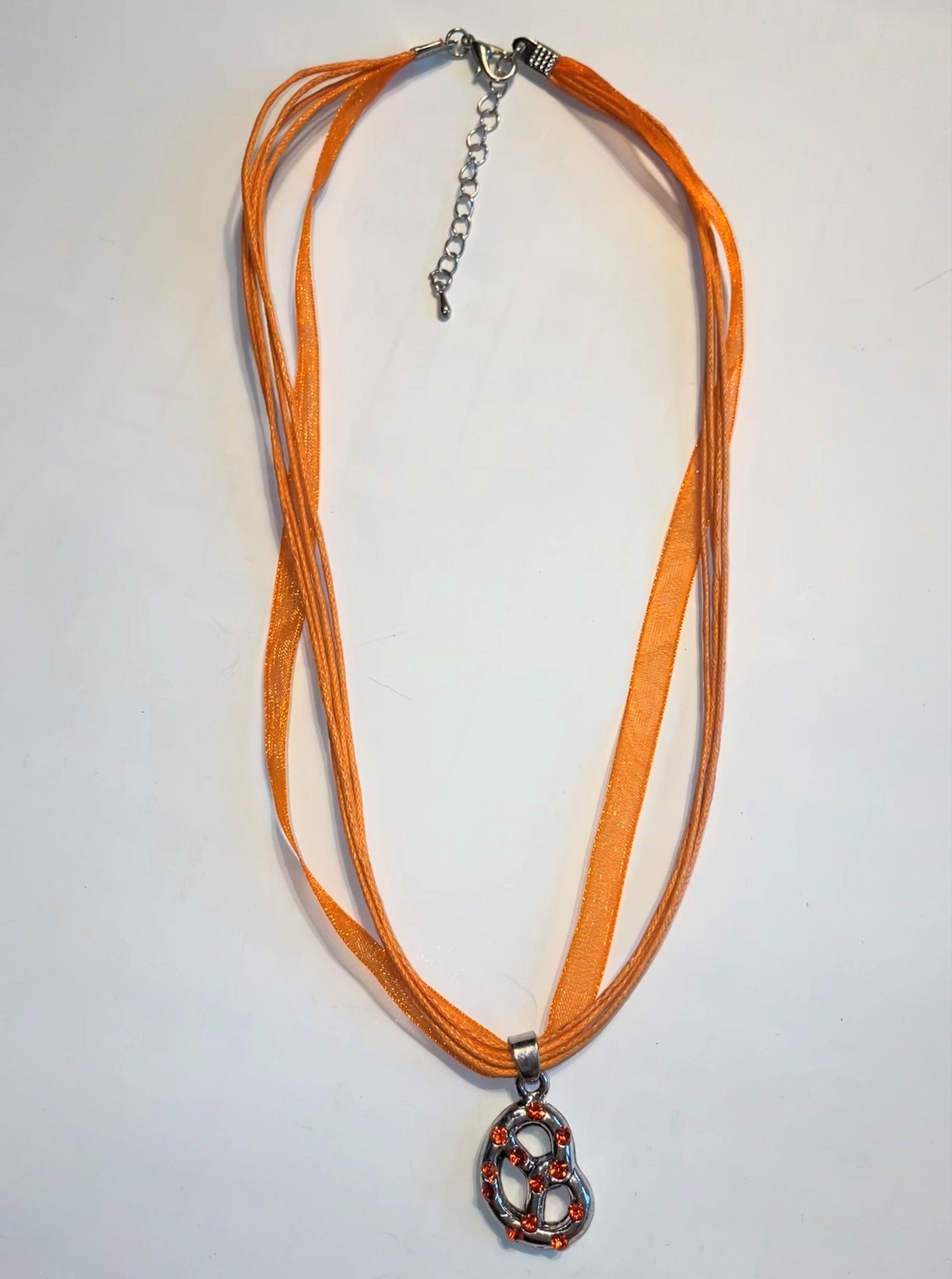 Trachten Kette mit Breze und Strass, verschiedene Farben Kette Alpenfunkeln