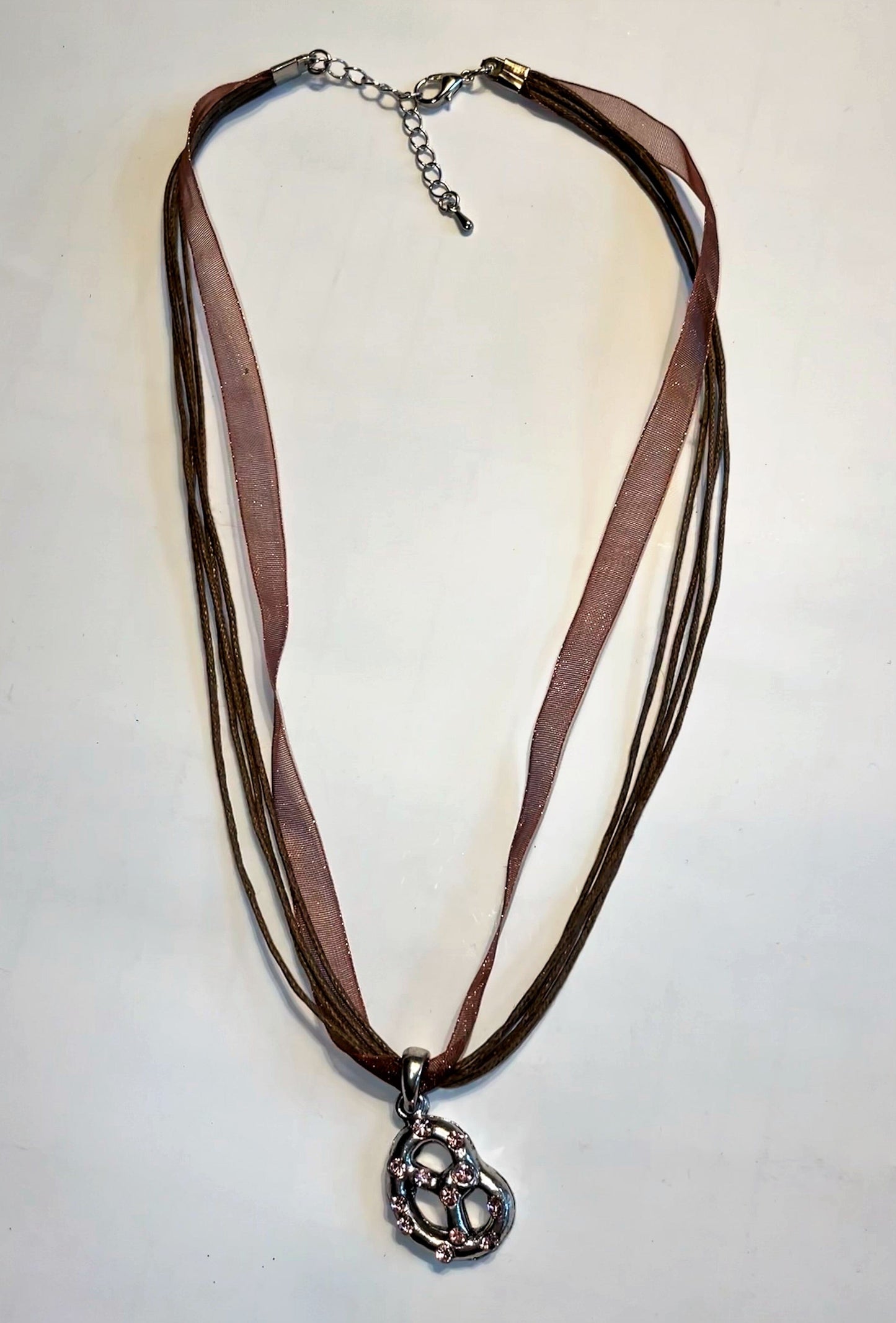 Trachten Kette mit Breze und Strass, verschiedene Farben Kette Alpenfunkeln braun