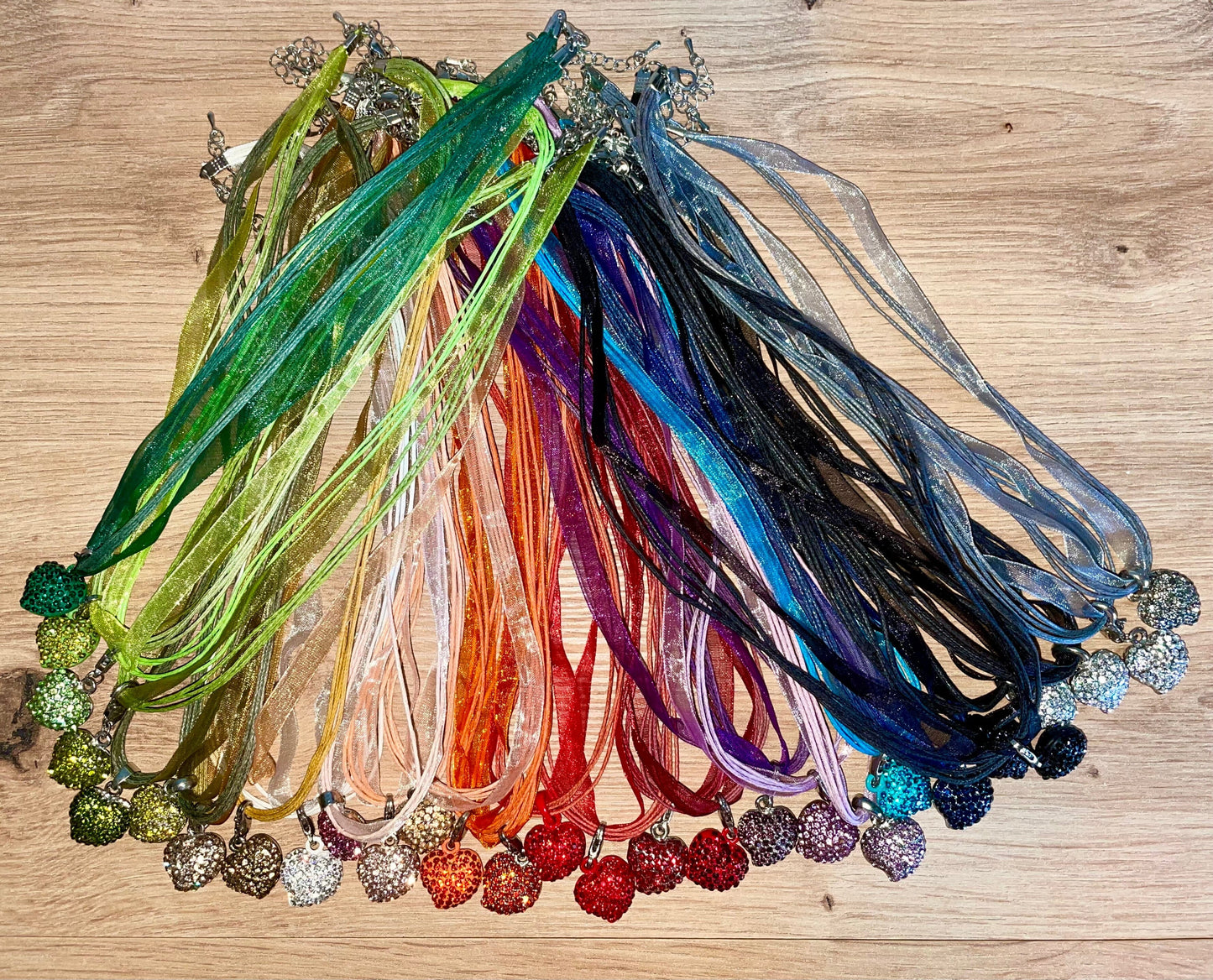 Trachten Kette mit Herz und Strass, verschiedene Farben Kette Alpenfunkeln
