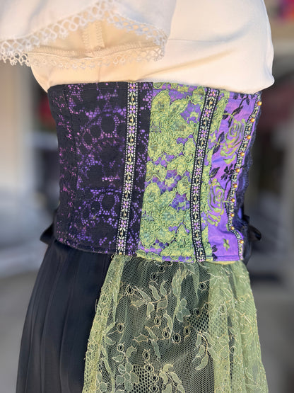 Tian von Tastique Dirndl, 4-Teiler Mieder, Rock, Schürze, Gr. 36 Unikat