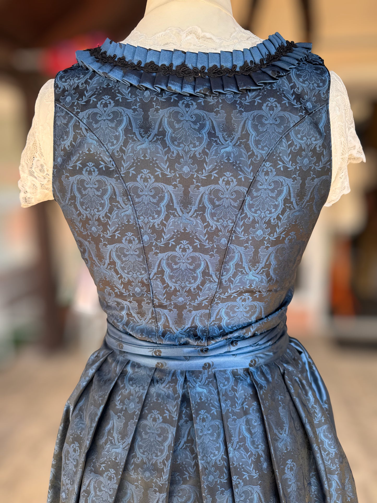 Dirndl Wenger, dunkelblau, schwarz, Midi 70 cm, Gr. 36