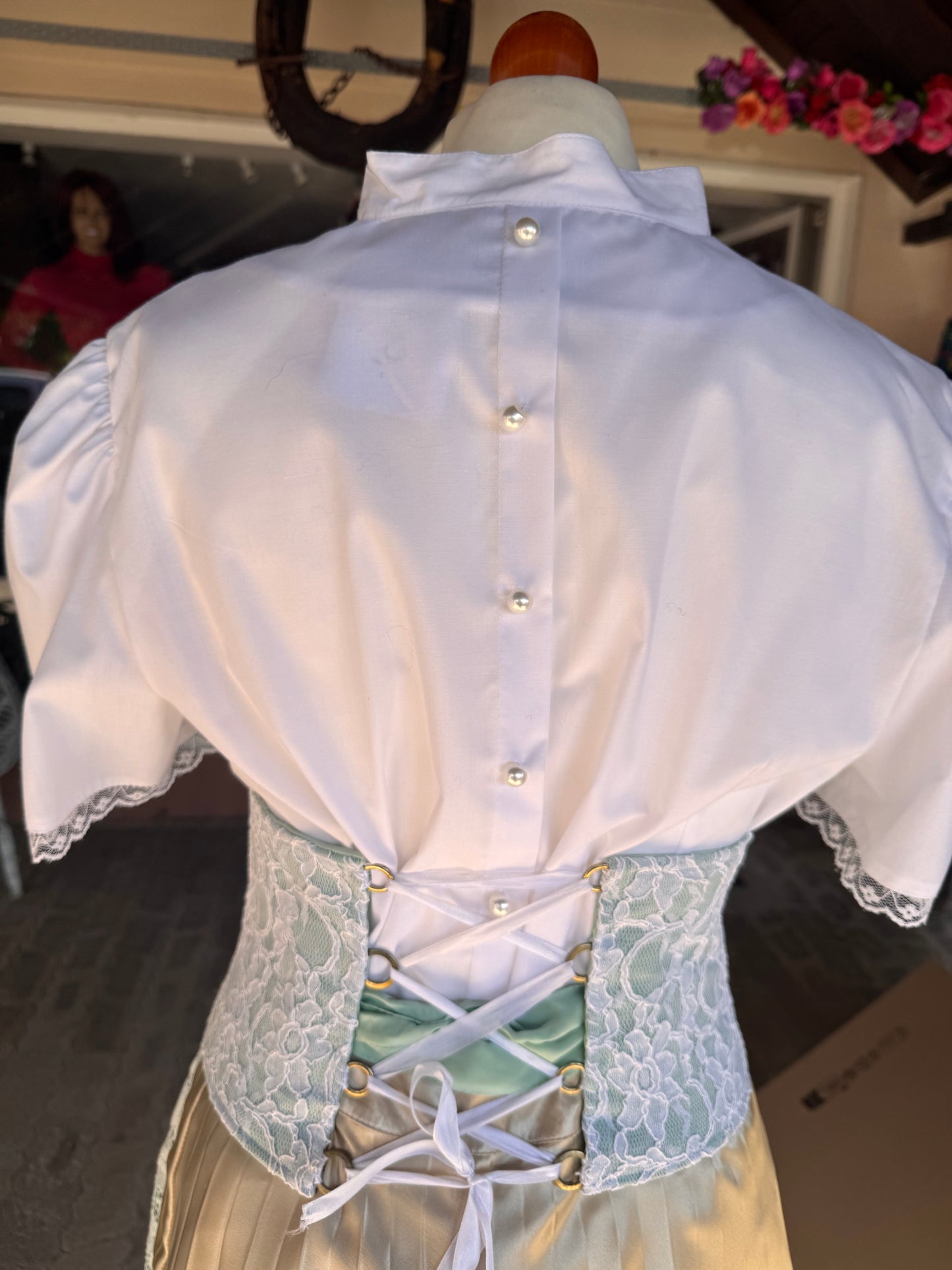 Tian von Tastique Dirndl, 4-Teiler Mieder, Rock, Schürze, Gr. 34 Unikat