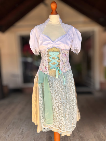 Tian von Tastique Dirndl, 4-Teiler Mieder, Rock, Schürze, Gr. 34 Unikat