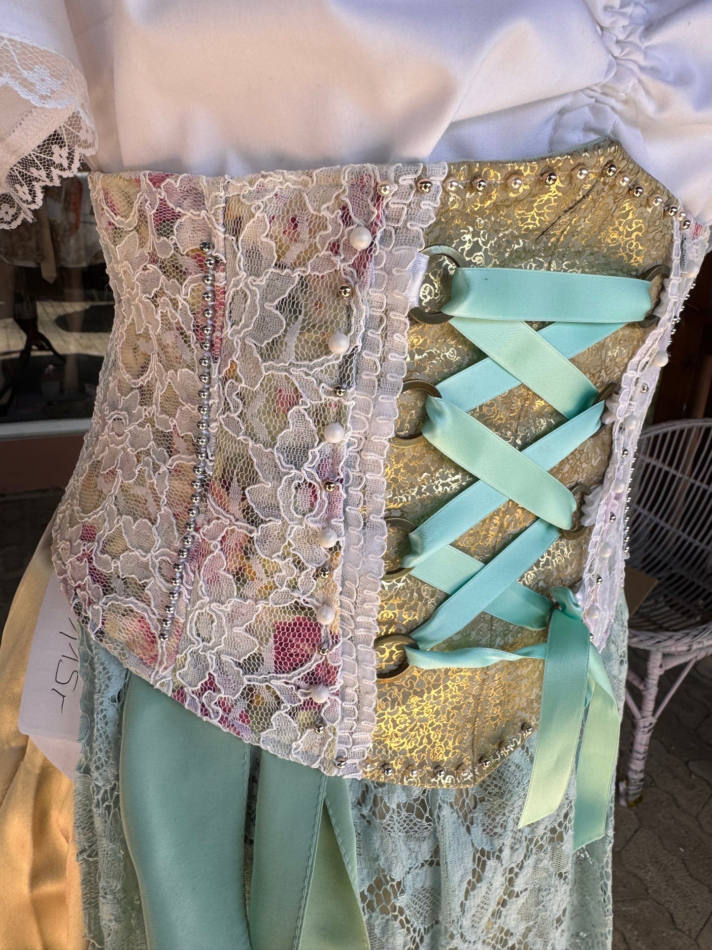 Tian von Tastique Dirndl, 4-Teiler Mieder, Rock, Schürze, Gr. 34 Unikat