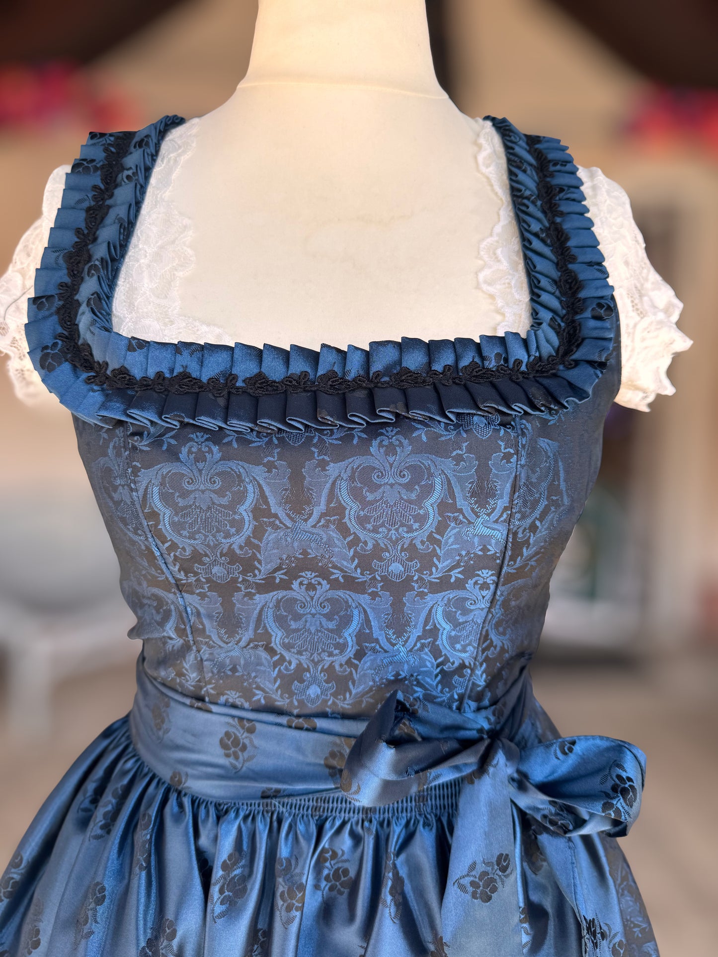 Dirndl Wenger, dunkelblau, schwarz, Midi 70 cm, Gr. 36