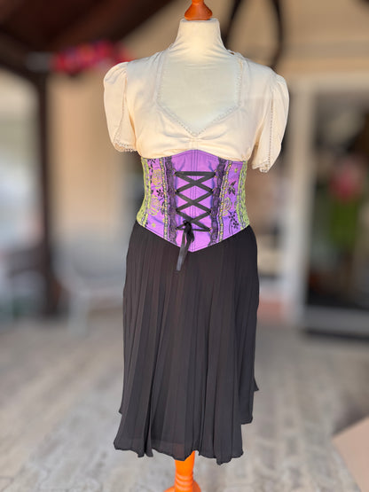 Tian von Tastique Dirndl, 4-Teiler Mieder, Rock, Schürze, Gr. 36 Unikat