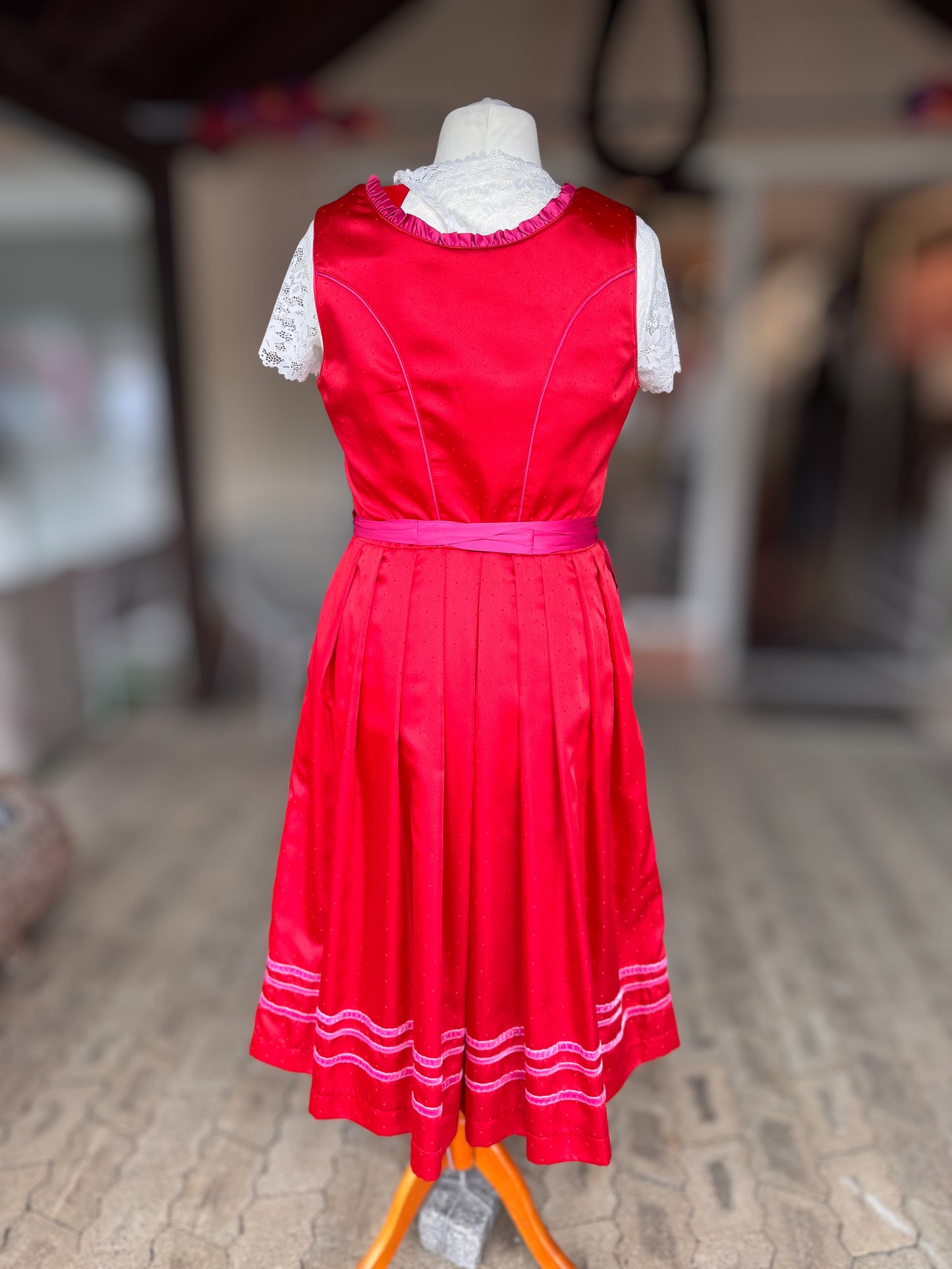 Dirndl Melega, Ronja, Rot pink, Midi, Gr. 44