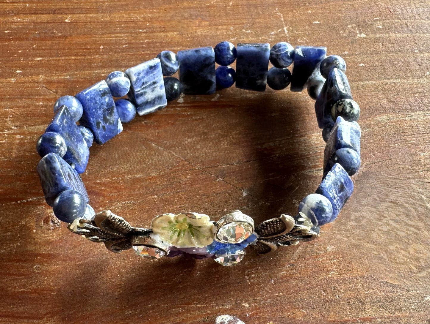 Trachten Armband, blau, Perlen, Steinchen, Blumen