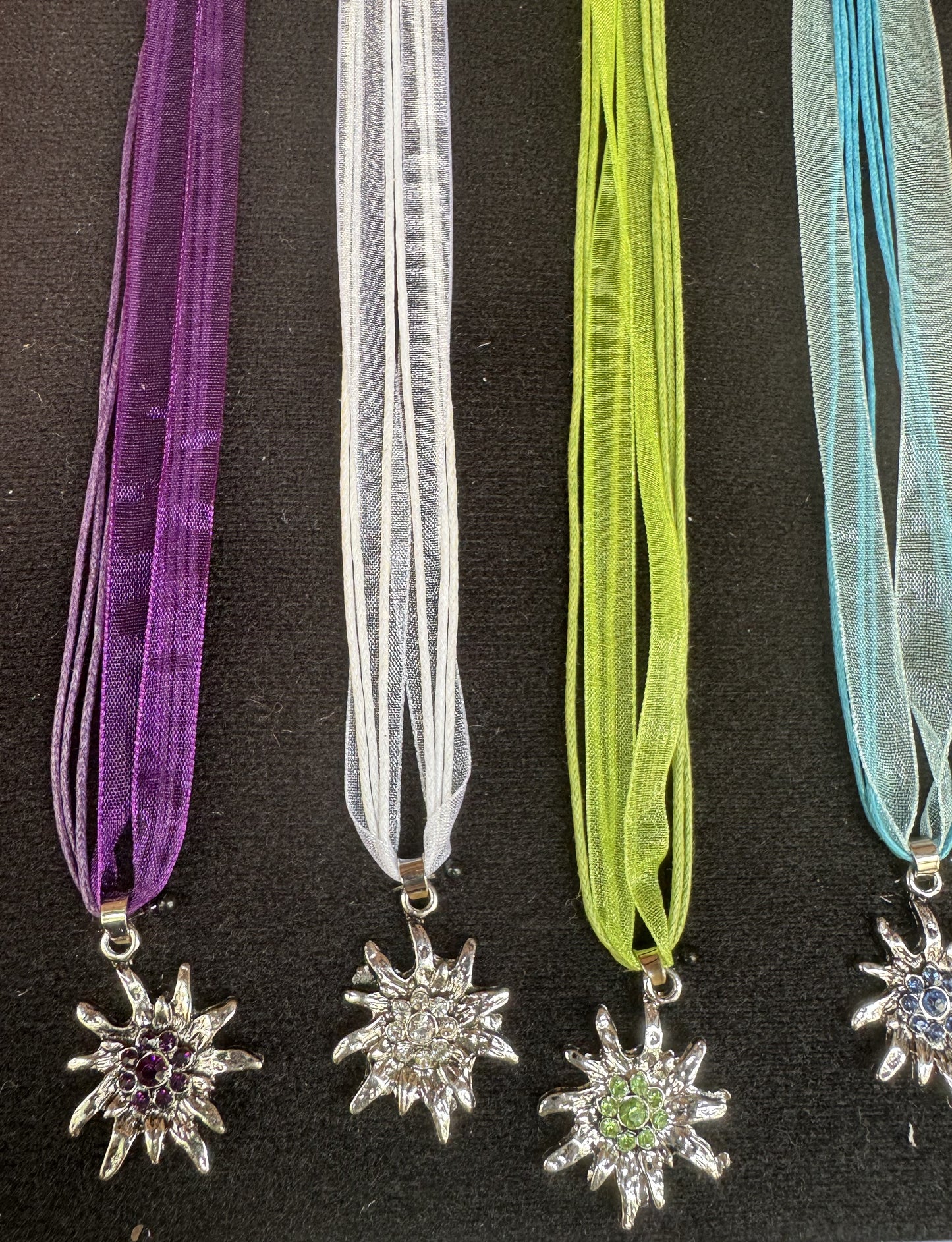 Trachten Kette mit großem Edelweiß, Alpencollier, verschiedene Farben