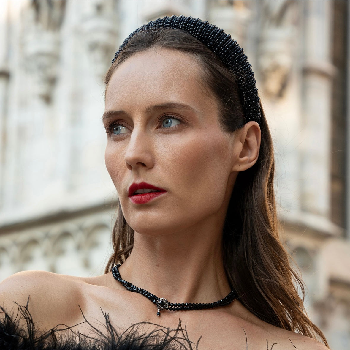 Haarschmuck, Haarreifen Perlen, Braut, Dirndl, schwarz, weiß
