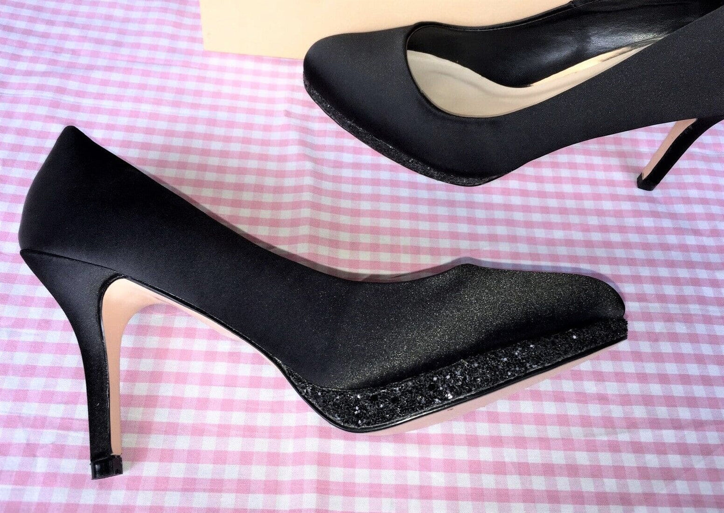 Pumps, The Essence Menbur Schuhe, Satin schwarz Schuhe Menbur 