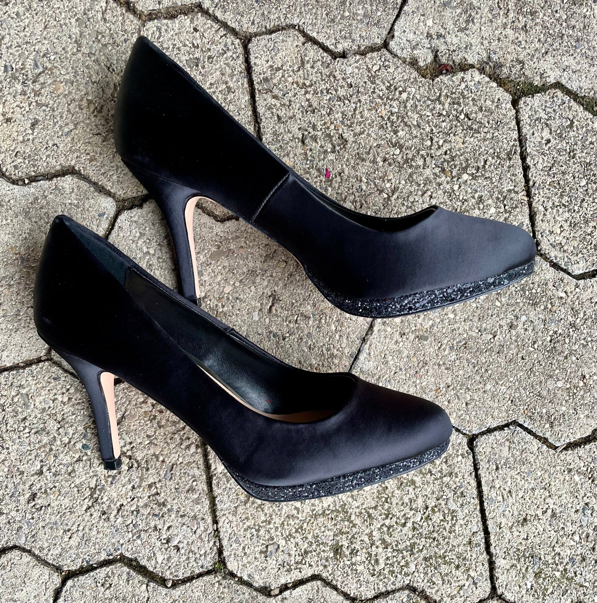 Pumps, The Essence Menbur Schuhe, Satin schwarz Schuhe Menbur 