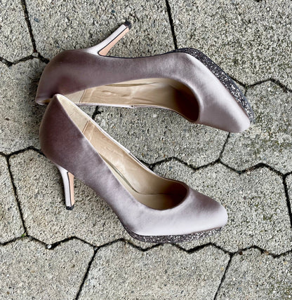 Pumps, The essence Menbur Schuhe, Satin taupe, gold Schuhe Menbur 